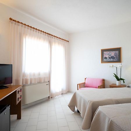 Hotel Valdiola Porto Cervo Kültér fotó