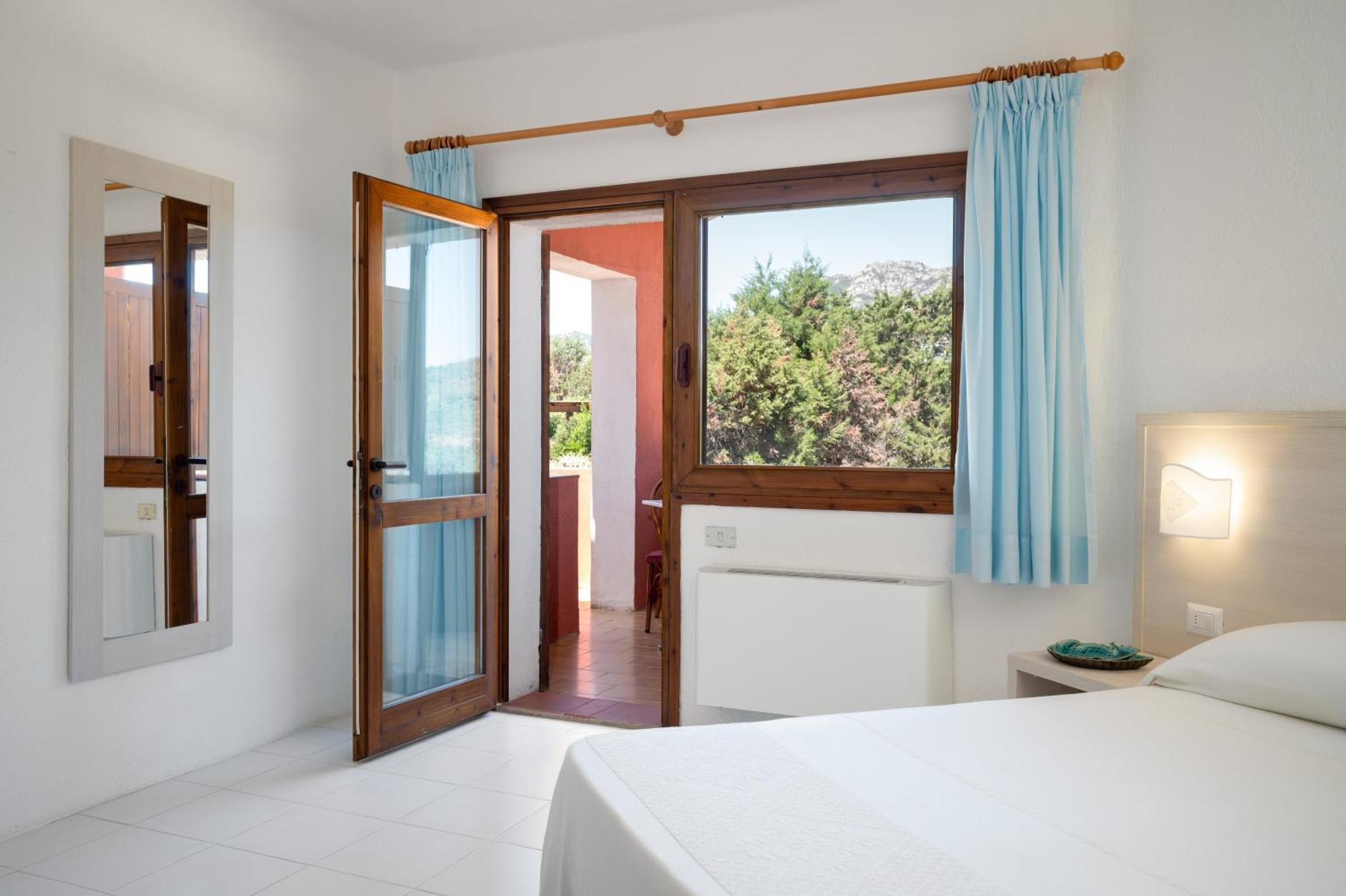 Hotel Valdiola Porto Cervo Kültér fotó