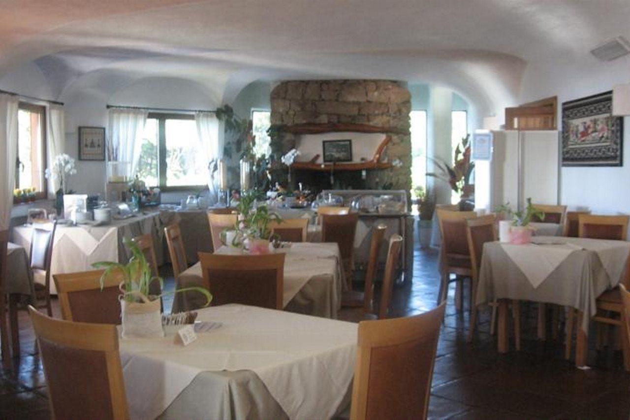 Hotel Valdiola Porto Cervo Kültér fotó